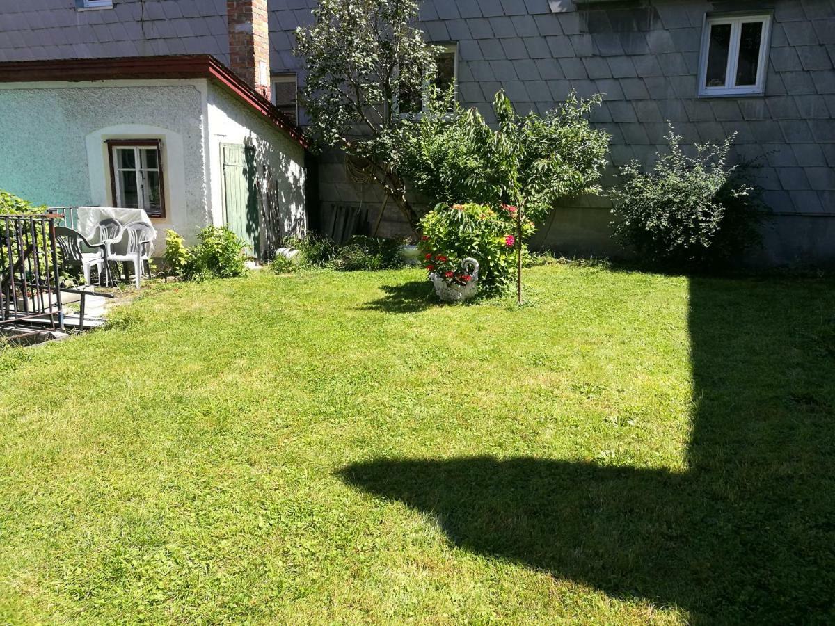 Gaestezimmer & Apartment Mayrhofer Waidhofen an der Ybbs Eksteriør bilde